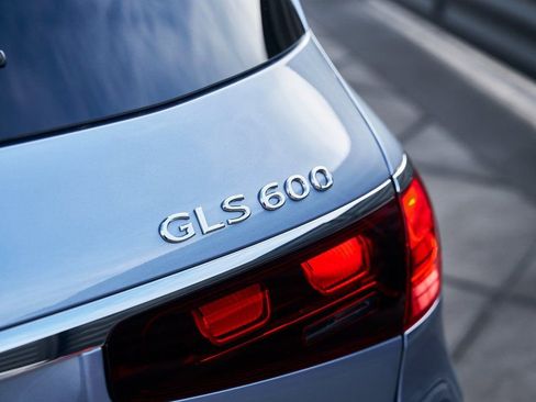 Used 2026 Mercedes-Benz Maybach GLS 600 4MATIC image 15