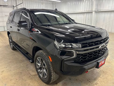 Used 2022 Chevrolet Tahoe Z71 w/ Z71 Off-Road Package AWD/4WD image 1