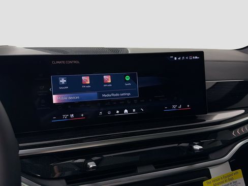 New 2026 BMW X5 xDrive40i w/ Executive Package image 14