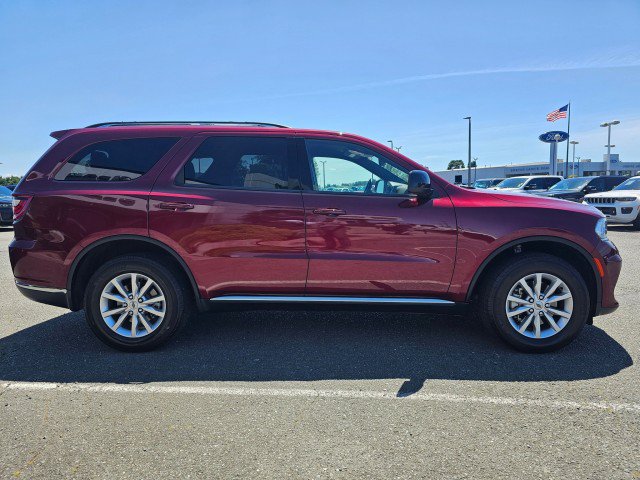 Used 2023 Dodge Durango SXT Launch Edition AWD/4WD image 2