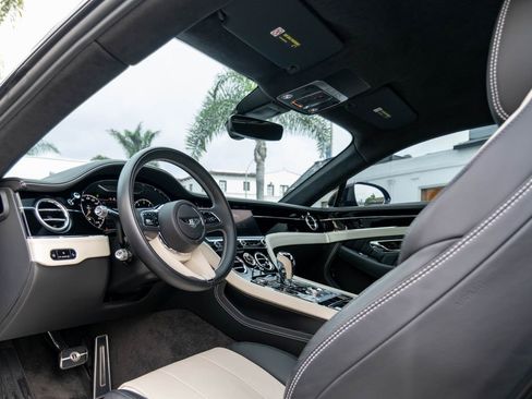 Used 2024 Bentley Continental GT AWD/4WD image 2