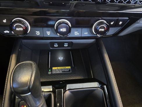 Used 2023 Honda Accord Touring image 38