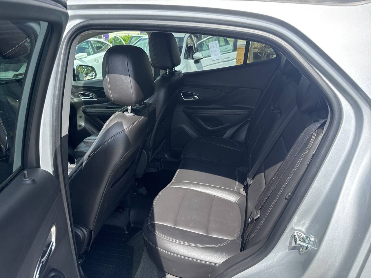 Used 2015 Buick Encore Leather AWD/4WD image 10
