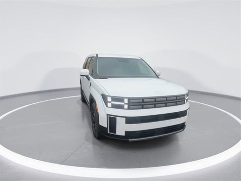 New 2025 Hyundai Santa Fe SE image 3