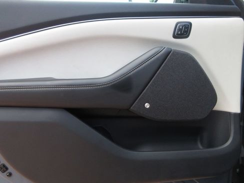 Certified 2023 Ford Mustang Mach-E Premium RWD image 10