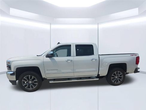 Used 2017 Chevrolet Silverado 1500 LTZ w/ Sport Package AWD/4WD image 3