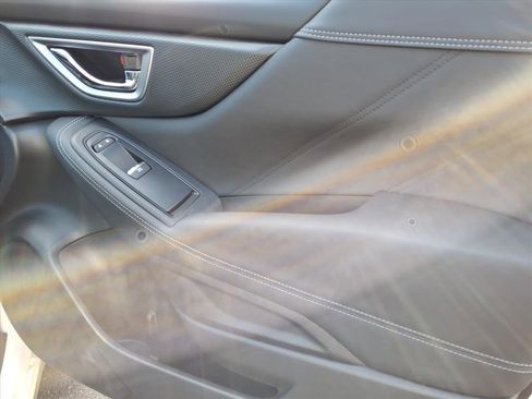 Certified 2020 Subaru Forester Limited image 7