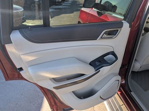 Used 2019 GMC Yukon Denali w/ Denali Ultimate Package image 11