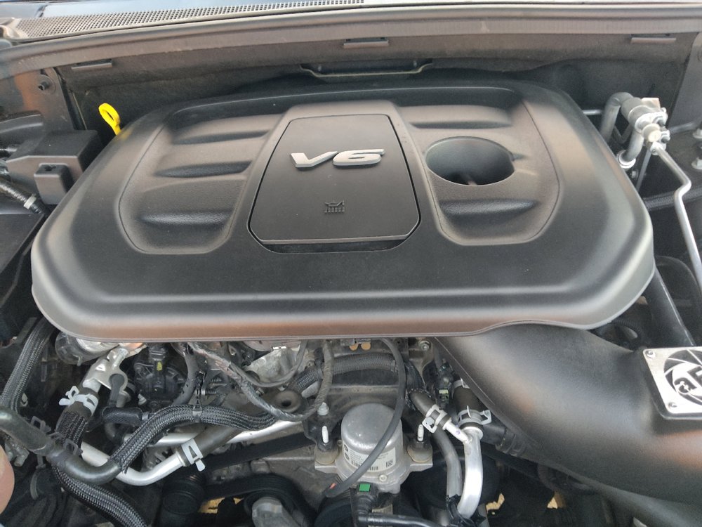 Used 2018 Jeep Grand Cherokee Summit AWD/4WD image 30