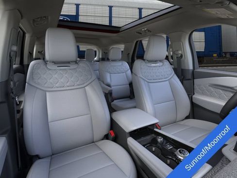New 2026 Ford Explorer Platinum AWD/4WD image 11