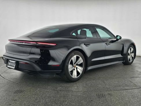 Used 2023 Porsche Taycan w/ Premium Package image 5