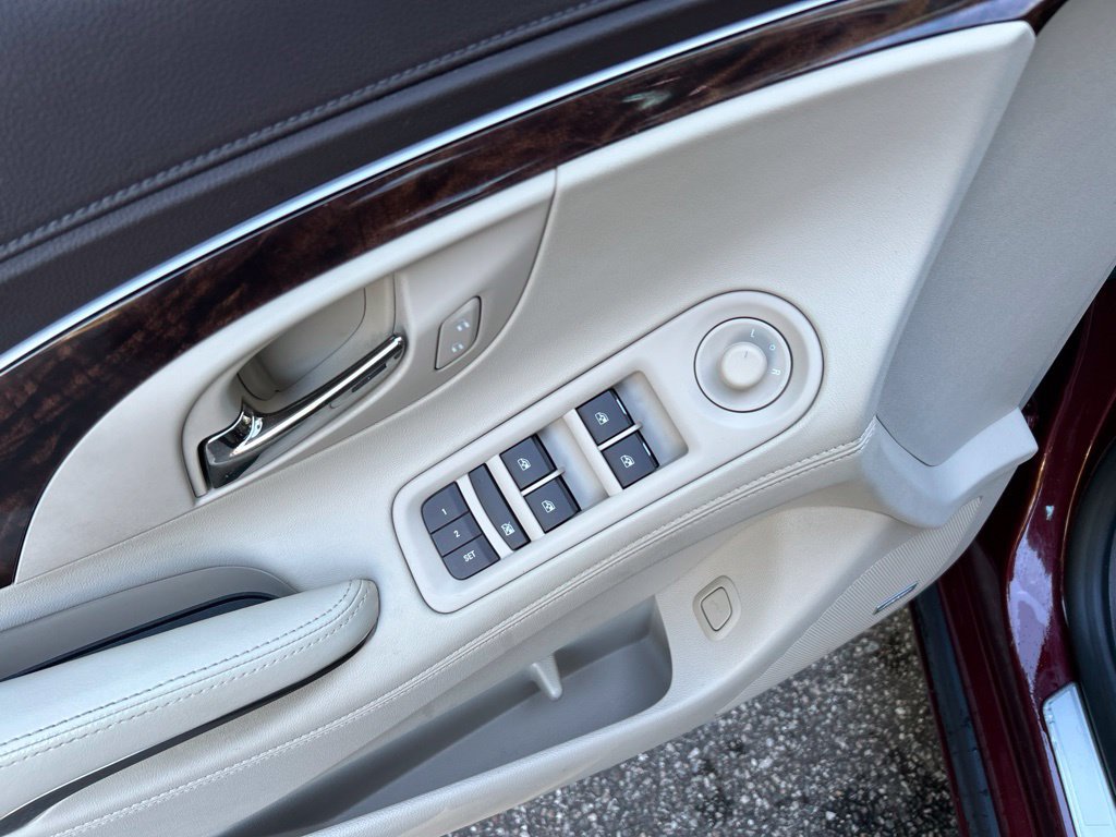 Used 2016 Buick LaCrosse Premium w/ Driver Confidence Package #1 FWD image 17