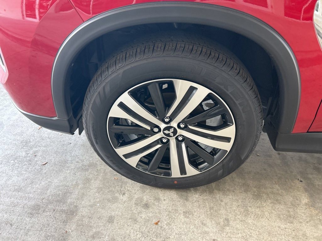 New 2026 Mitsubishi Outlander Sport SE AWD/4WD image 11