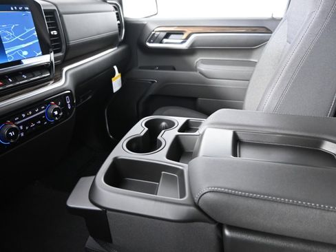 New 2026 Chevrolet Silverado 1500 LT w/ Z71 Off-Road Package image 36