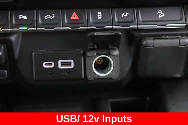 Used 2020 GMC Sierra 3500 Denali w/ Denali Ultimate Package AWD/4WD image 19