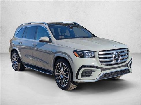 New 2026 Mercedes-Benz GLS 580 4MATIC image 7