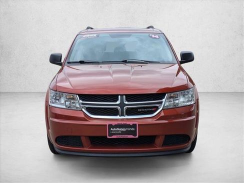 Used 2014 Dodge Journey SE w/ Flexible Seating Group FWD image 2