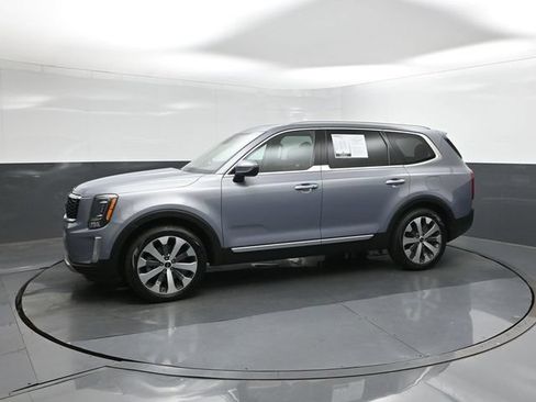 Used 2022 Kia Telluride S AWD/4WD image 30