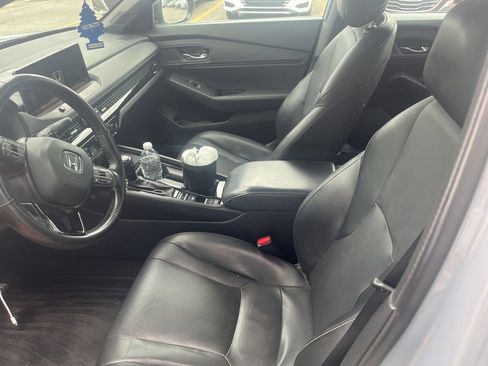 Used 2024 Honda Accord Sport image 8