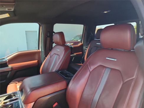 Used 2020 Ford F150 Platinum w/ Equipment Group 701A Luxury AWD/4WD image 13