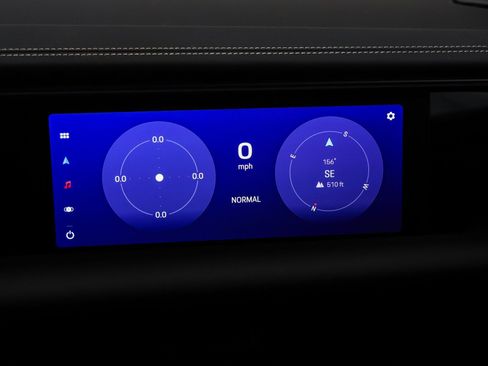 New 2025 Porsche Macan Turbo Electric image 30