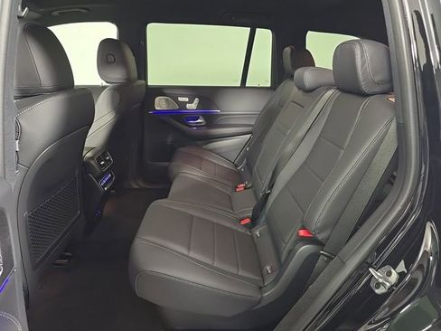 Used 2026 Mercedes-Benz GLS 450 4MATIC image 15