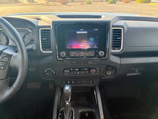 Certified 2024 Nissan Frontier SL w/ Technology Package AWD/4WD image 15