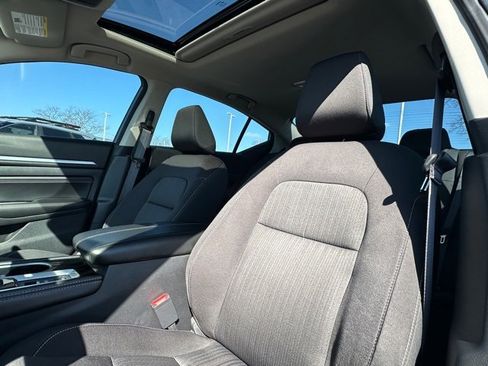 Certified 2023 Nissan Altima 2.5 SV w/ SV Premium Package image 26