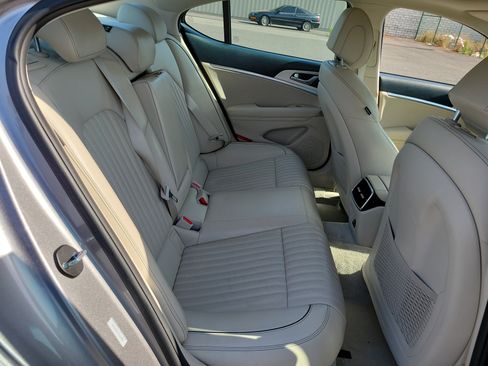 Certified 2026 Genesis G70 2.5T Prestige RWD image 24
