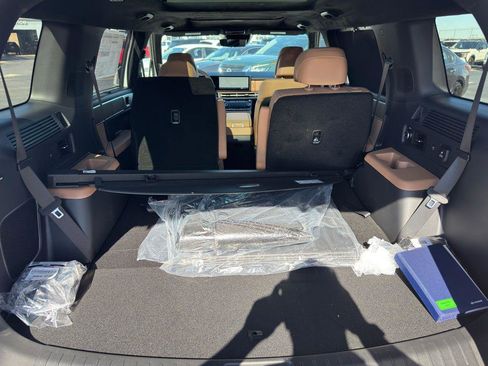 New 2026 Hyundai Santa Fe Calligraphy image 17