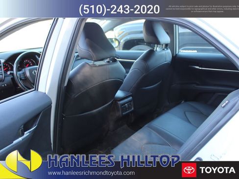 Used 2023 Toyota Camry XSE FWD image 15