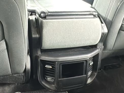 Used 2021 RAM 1500 Big Horn AWD/4WD image 34