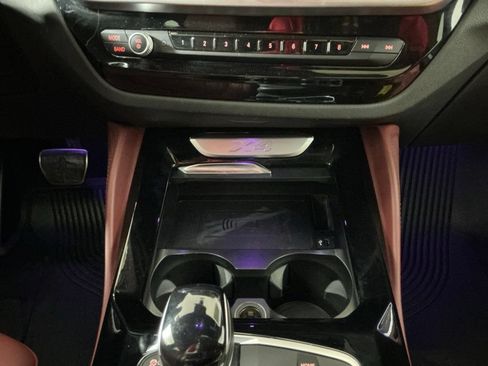 Certified 2024 BMW X4 xDrive30i w/ M Sport Package AWD/4WD image 12
