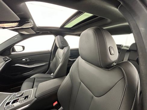 Used 2024 BMW 330i xDrive Sedan w/ Convenience Package image 29