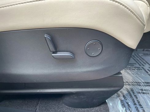 Used 2018 Tesla Model X 100D image 53