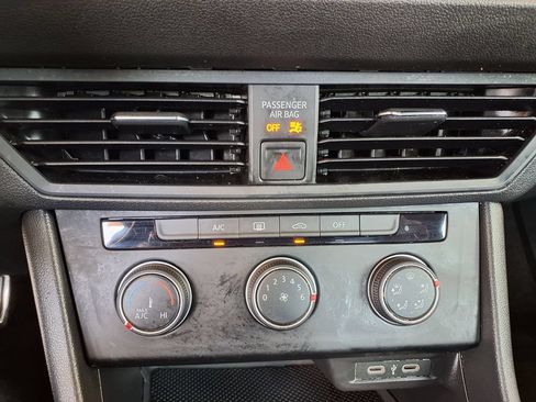 Used 2023 Volkswagen Jetta Sport FWD image 29