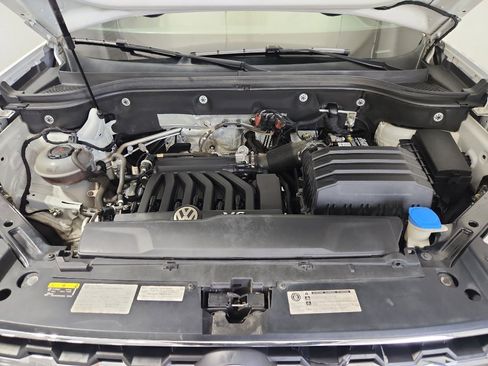Used 2018 Volkswagen Atlas SE image 36