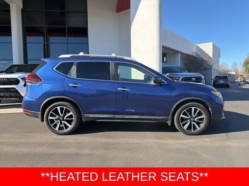 Used 2019 Nissan Rogue SL w/ Premium Package image 4