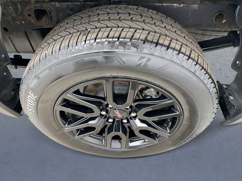 Used 2025 GMC Sierra 1500 Elevation AWD/4WD image 20