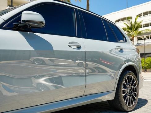 Used 2024 BMW X5 sDrive40i w/ M Sport Package RWD image 11