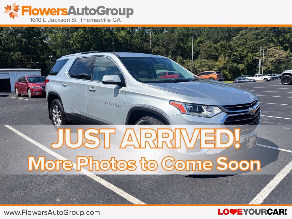 Used 2018 Chevrolet Traverse LT AWD/4WD image 1