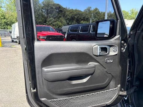 Used 2023 Jeep Wrangler Unlimited w/ Cold Weather Group AWD/4WD image 34