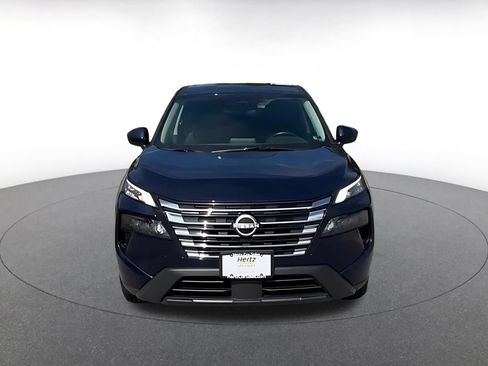 Used 2025 Nissan Rogue SV FWD image 4