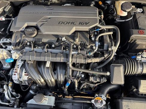 Certified 2026 Hyundai Elantra SEL Sport w/ Cargo Package image 35