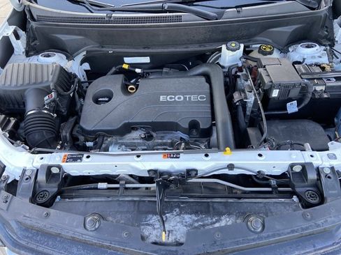 Used 2020 Chevrolet Equinox LT FWD image 27