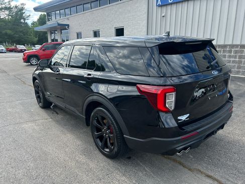 Used 2022 Ford Explorer ST w/ ST Street Pack AWD/4WD image 7