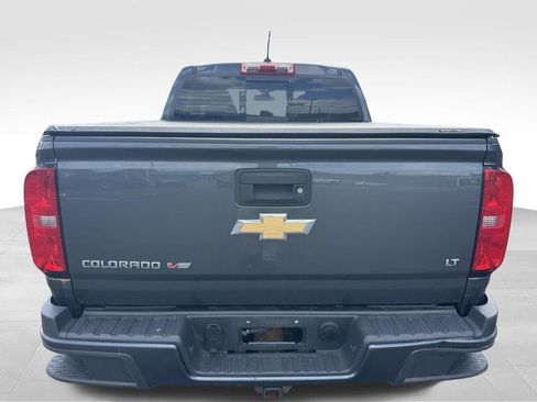 Used 2017 Chevrolet Colorado LT w/ LT Convenience Package image 4