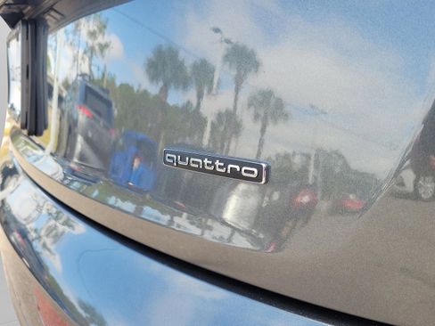 Used 2025 Audi Q5 2.0T Premium image 31