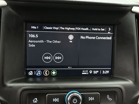 Used 2022 GMC Terrain SLE image 19