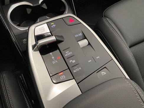 New 2026 BMW X1 xDrive28i w/ Technology Package AWD/4WD image 28